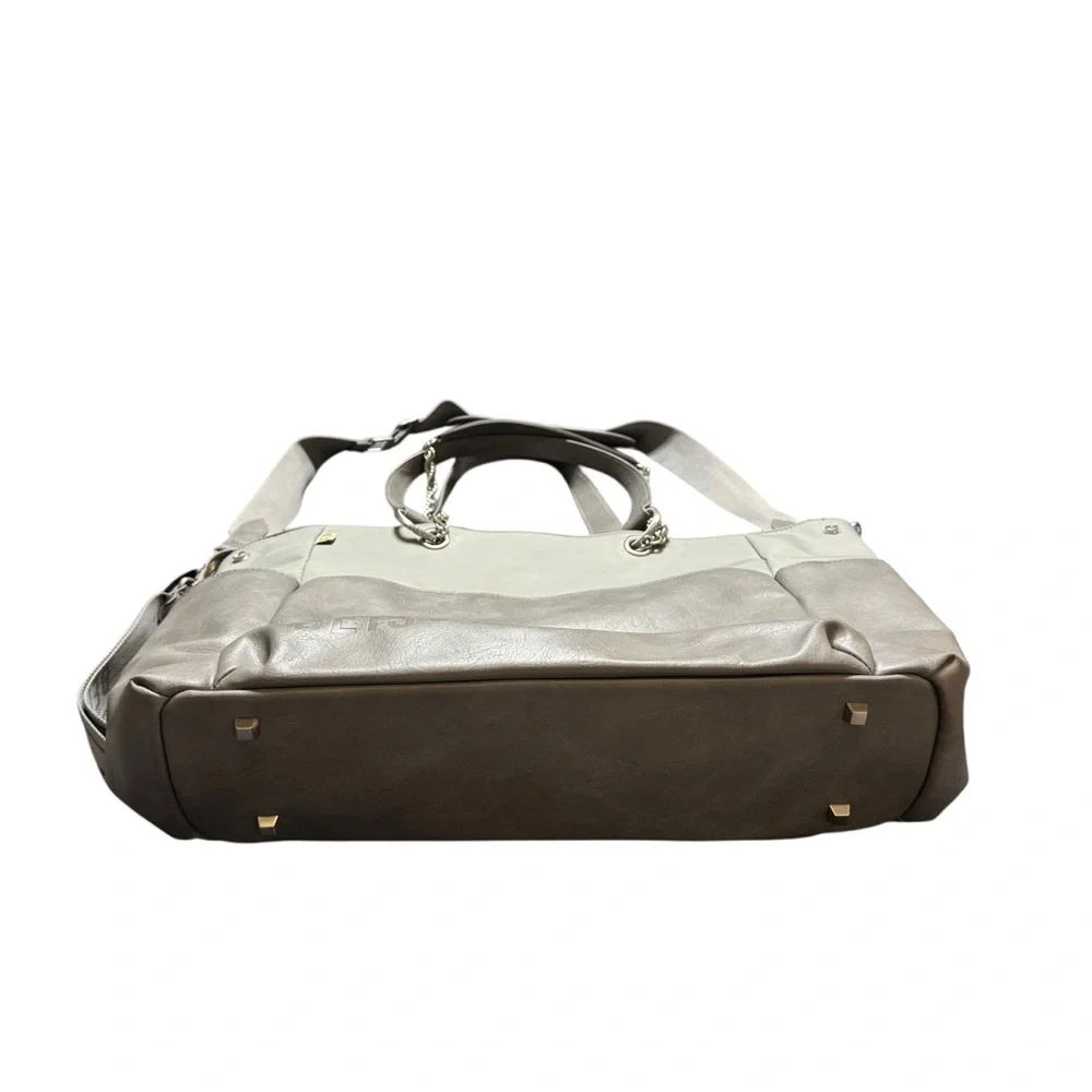 BEIS The Diaper Bag in Gray - Picture 14 of 16